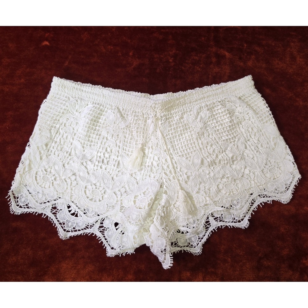 Y2k Boho Express White Crochet Shorts Coachella Summer Festival Size M